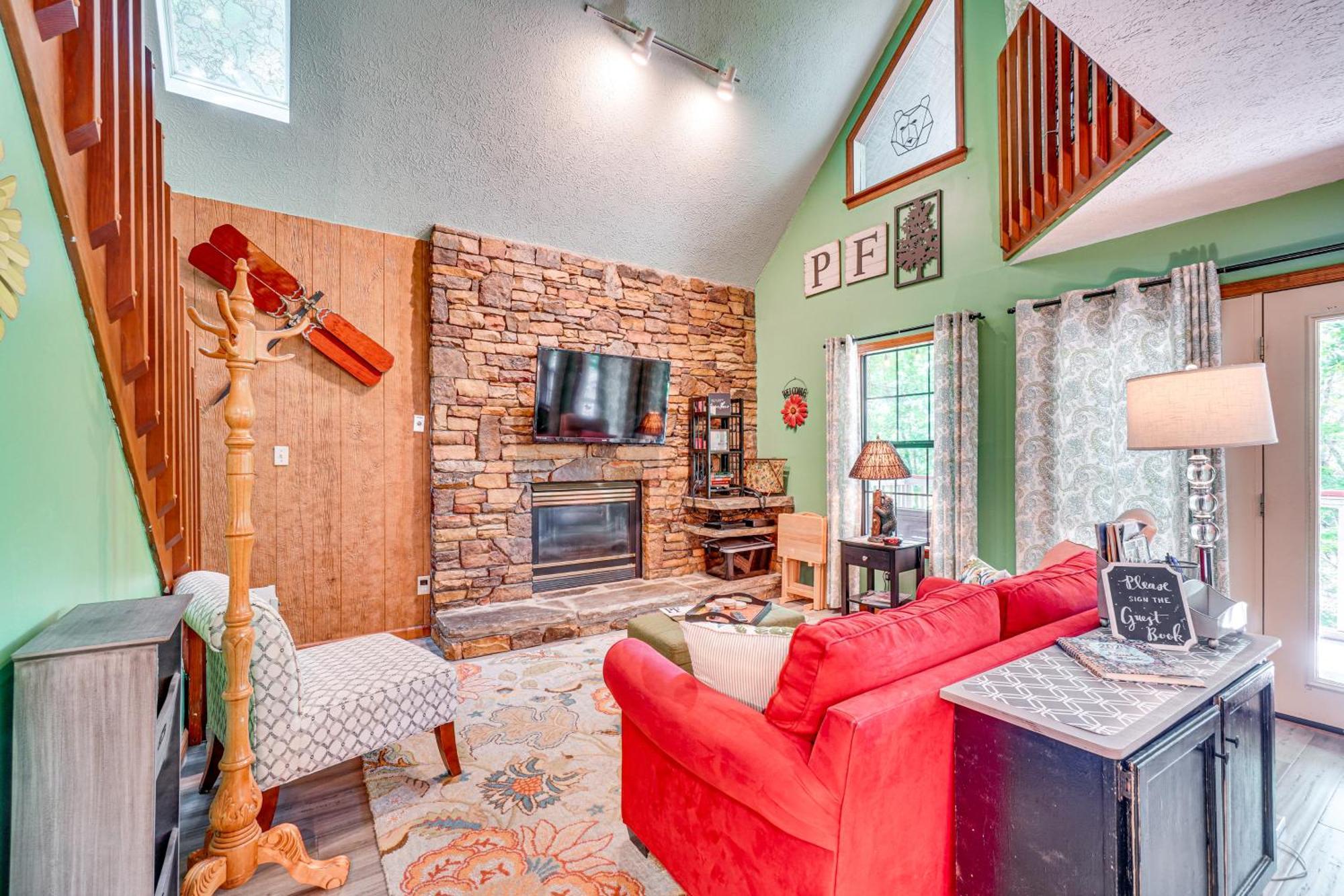 Smoky Mountain Cabin With Deck And Hot Tub! Pigeon Forge Exterior foto